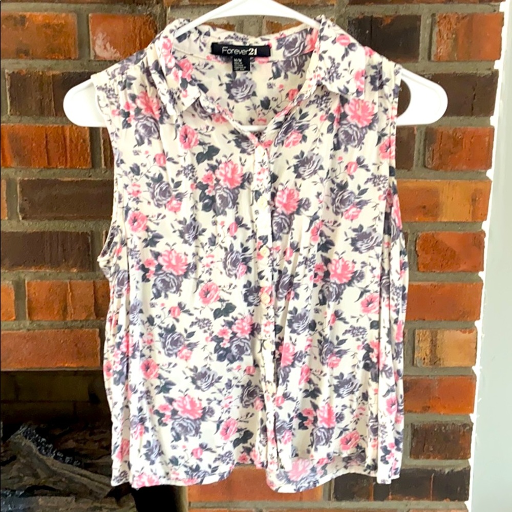 Forever 21 floral top